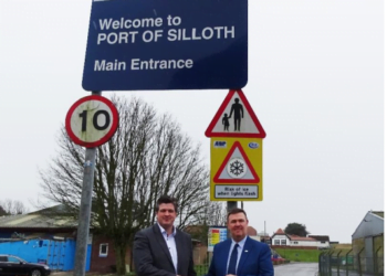 Paul Fox, CEO of Fox Group and Bryan Davies, Divisional Port Manager for North West England and
Scotland, Associated British Ports