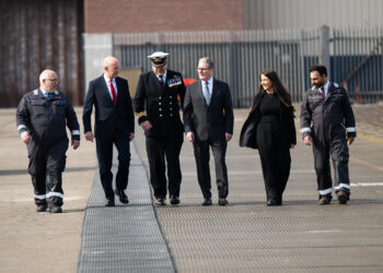 The keel of the first of the UK’s new Dreadnought submarines, the most powerful and technically advanced boats ever designed for the Royal Navy, has been laid at BAE Systems’ Barrow-in-Furness shipyard.HMS Dreadnought is the first of four Dreadnought Class ballistic missile submarines, which BAE Systems is designing and building in Cumbria, and will succeed the Vanguard Class of submarines.
The ceremonial event, attended by UK Prime Minister, Sir Keir Starmer, and Secretary of State for Defence, John Healey, marked a significant milestone in the programme to maintain the UK's Continuous at Sea Deterrent (CASD) and protect national security.
The Dreadnought Class will begin to enter service in the early 2030s. CASD will be maintained throughout the transition from Vanguard to Dreadnought Class.