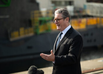 The keel of the first of the UK’s new Dreadnought submarines, the most powerful and technically advanced boats ever designed for the Royal Navy, has been laid at BAE Systems’ Barrow-in-Furness shipyard.HMS Dreadnought is the first of four Dreadnought Class ballistic missile submarines, which BAE Systems is designing and building in Cumbria, and will succeed the Vanguard Class of submarines.
The ceremonial event, attended by UK Prime Minister, Sir Keir Starmer, and Secretary of State for Defence, John Healey, marked a significant milestone in the programme to maintain the UK's Continuous at Sea Deterrent (CASD) and protect national security.
The Dreadnought Class will begin to enter service in the early 2030s. CASD will be maintained throughout the transition from Vanguard to Dreadnought Class.