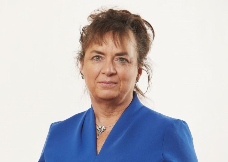 Suzanne Caldwell