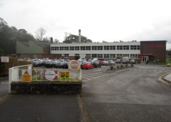 James Walker factory, Cockermouth by Graham Robson, CC BY-SA 2.0, via Wikimedia Commons